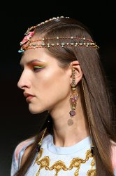 DÉFILÉS Manish Arora