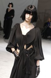 DÉFILÉS Yohji Yamamoto